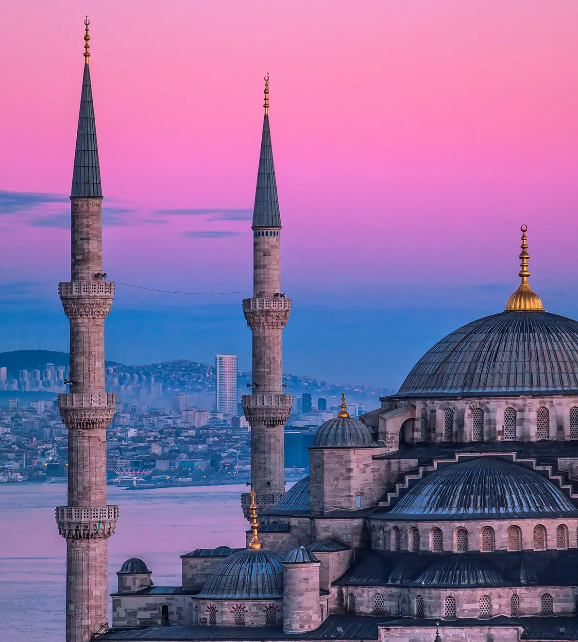 Turquía: Entre Oriente y Occidente