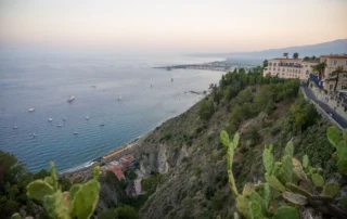 Vistas de la costa desde Taormina