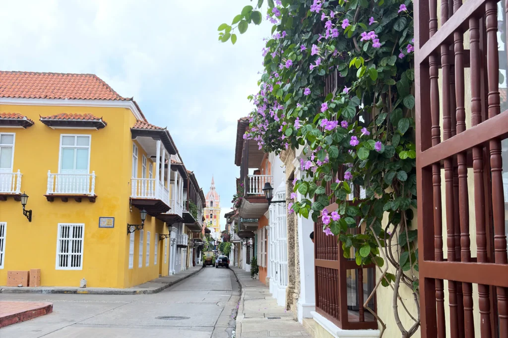 Kolonbia: Cartagena, kafea eta Karibea – 11 egun